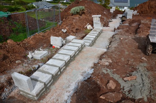 Starting the trench block boundary wall - 23 September 2015